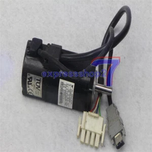 1 Stück Yaskawa SGMAH-01BAA61 Servomotor 100W gebraucht - Bild 1 von 1