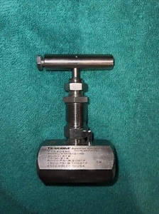 ANDERSON GREENWOOD 1/4" FNPT X 1/4" FNPT Needle Valve  (H7HIS-2-HD) - Picture 1 of 2