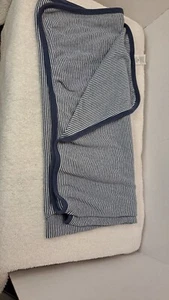 Coperta Carter's a righe blu e bianca 100% cotone fascia ricevimento bambino - Foto 1 di 5