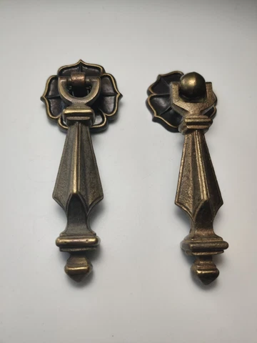 Antique / Gothic Brass Tear Drop Pull Handle Drawer / Door w/ Backplate 3.5" Cover