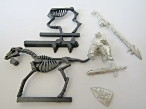 A34 WARHAMMER VAMPIRE COUNTS ARMY - BLACK KNIGHT OOP METAL - Picture 1 of 1