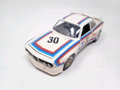 Bburago BMW 3.0 CS - Scala 1:24 - MADE IN ITALY - 0110 - Immagine 1 di 4