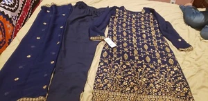 Pakistanischer/indischer Damen blau bestickter Chiffon 3-teiliger Anzug Größe Medium  - Bild 1 von 9