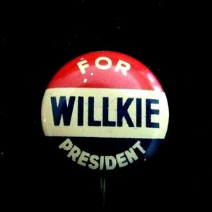 Vintage - 1940 FOR - WILLKIE - PRESIDENT Lapel Pin - Clean  N / Mint