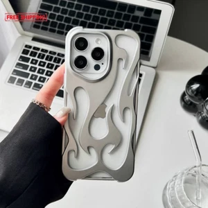 Neu 3D Flammenmuster Hohl Slim Handy Hülle für iPhone 16 15 14 13 12 11 Pro Max - Bild 1 von 17