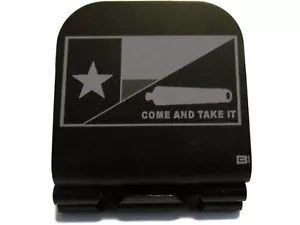 Texas Flag / Come And Take It Cannon Laser Etched Aluminum Hat Clip Brim-it - Picture 1 of 9