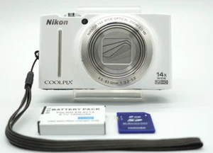 Nikon COOLPIX S8200 16.1MP Digitalkamera - Weiß aus Japan - Bild 1 von 15