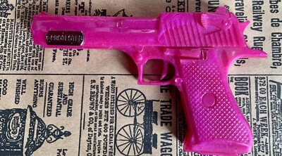Pistola de exhibición de armas rosas objetos de arte pistola de etiqueta protegida modelo pistolas de resina para mujeres Foto 1 de 4