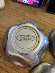 C061. 1995-2000 Ford Ranger Center Caps - Picture 1 of 10