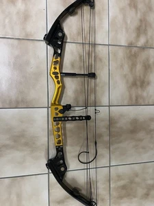 Compound Bogen Mathews Apex Conquest 42 1/4 Zoll 50 LBS RH - Bild 1 von 9