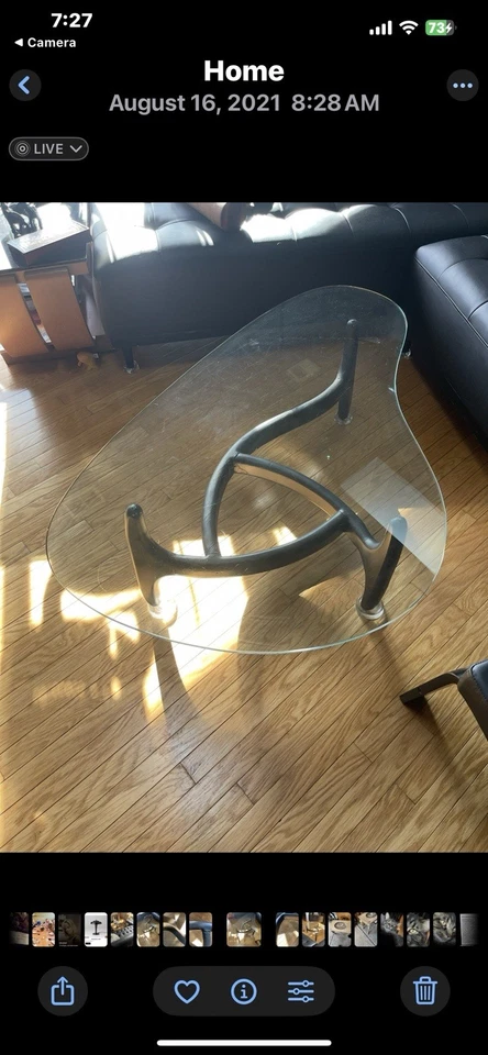 Mesa de centro estilo Noguchi mesa auxiliar de vidrio 19 mm de grosor triángulo base de madera de vidrio Foto 1 de 4