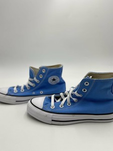 baby blue converse