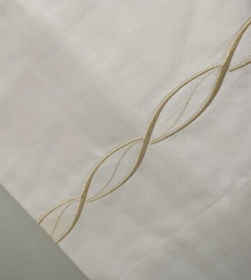 $250 NEW Frette CARDO RICAMO 2 Pillow Cases Ivory CHAIN Embroidery Gold KING . - Image 1 of 4