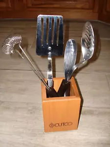 5-pc CUTCO Utensil Set 17 kg, 1768 kg, 17 jg, SPOON, WISK, SPATULA , SPREADER - Picture 1 of 6