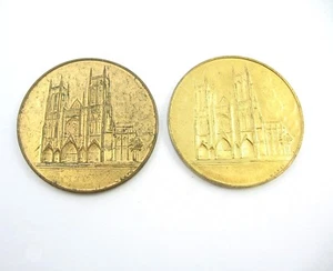 PAIR of Cathedral Church of St. John The Divine New York Pilgrimage Coin Medals - Picture 1 of 7