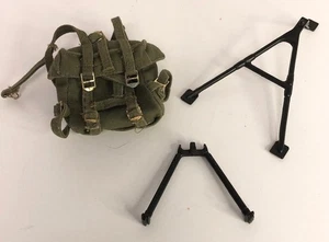 1960s GI Joe Army Soldier Green FIELD BACKPACK & Gun Tripod Hasbro Vintage K4 - Picture 1 of 2