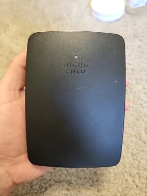 Cisco Wireless N Wifi Range Extender Model RE1000 OEM - Image 1 of 2