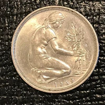 A HIGH GRADE 1969 D GERMANY 50 PFENNIG COIN-FEB161 - Image 1 of 2