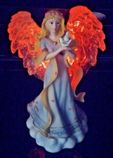 Angel Figurine w Color Changing Lighted Wings 7" Mint