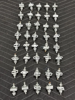 Cantidad 40 - Diamante #26-09015, abrazadera de alambre de amarre de cable "D", "tuerca de error" Foto 1 de 4