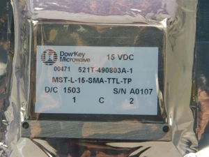 DowKey 521T-490803A-1/MST-L-15-SMA-TTL-TP SPDT 15VDC SMA Koaxialschalter - Bild 1 von 1