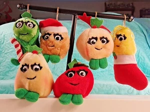 Del Monte YUMKINS Christmas Ornaments Complete Set of 6 Fruits & Vegetables 1991 - Picture 1 of 12