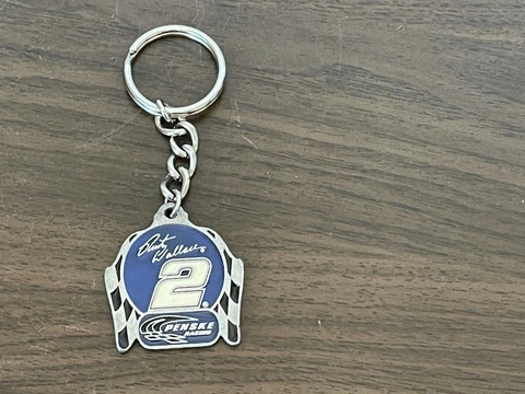 NASCAR Rusty Wallace #2 SUPER VINTAGE Penske Racing Key Ring Key Chain! Cover