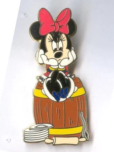DCL - Rescue Captain Mickey Pin Event - Treasure Chest Boxed Set Minnie barrel - Picture 1 of 1