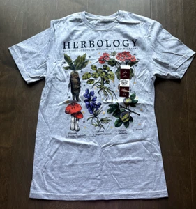 Harry Potter Herbology Hogwarts School Graphic T Shirt Gray Men's Small 34-36 - Picture 1 of 4