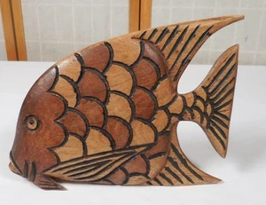 Pesce tropicale vintage in legno intagliato a mano, alto 8", lungo 11" - Foto 1 di 8