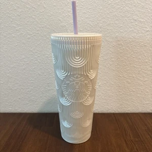NEU 24oz Starbucks Tumbler Pearl White Mermaid Cold Cup Siren Shell mit Strohhalm 2023 - Bild 1 von 4