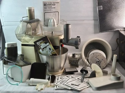 Vintage Kenwood 1981 The Epicurean Chef De Luxe A901DL With Attatchments *Works* - Image 1 of 4