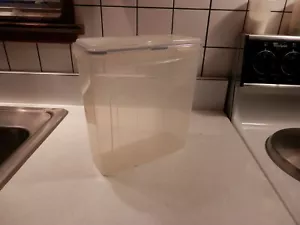 LOCK & LOCK 2 PIECE CEREAL DISPENSER STORAGE BOX CONTAINER # HPL951 - Picture 1 of 12