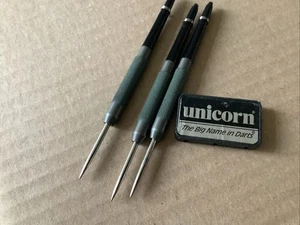Set Of Vintage Lightweight Unicorn Darts No Flights 17g - Picture 1 of 4