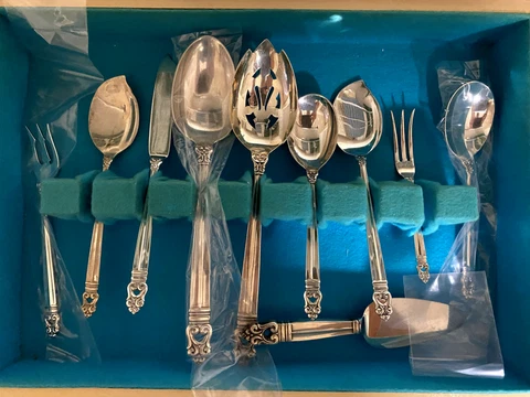 ROYAL DANISH STERLING SILVER FLATWARE HOSTESS SET 10 SERVERS  HAND POLISHED Cover