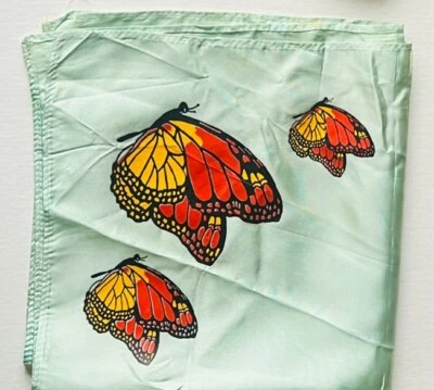 Butterfly Print 🦋 Bandana Handkerchief(21"X21")Satin Silky Scarf Flowy Fabric - Image 1 of 4