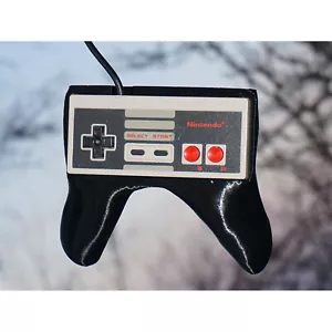 Nintendo NES Hand Grip Case Comfortable Controller Sleeve Ergonomic Gamepad - Picture 1 of 4