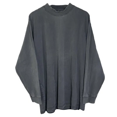 Vintage Van Heusen Long Sleeve Shirt Men L Faded Distressed Thrashed Mock Neck - Image 1 of 4