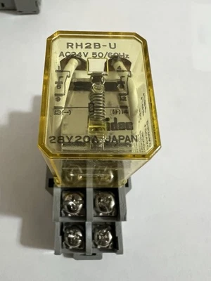 IDEC RH2B-U 24 Volt AC Relay With Base “NEW” - Image 1 of 3