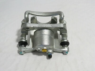 СУППОРТ ДИСКОВОГО ТОРМОЗА ЗАДНИЙ ПРАВЫЙ TOYOTA VENZA 2009-2015 OEM #99-01717A - Изображение 1 из 3