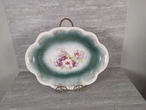 Plato ovalado para servir Homier Laughlin The Angelus con soporte de exhibición - Imagen 1 de 7