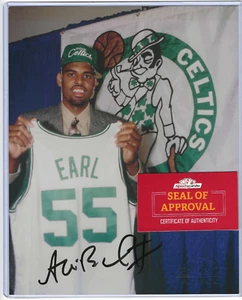 Boston Celtics Basketball ~ Acie Earl ~ Signed 8x10 Photo SC SOA Iowa U. Raptors - Picture 1 of 8