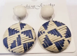1 Pair Braided Geometric Drop Earrings color Blue And Beige - Picture 1 of 5