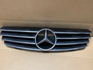 03-09 Mercedes W209 CLK500 CLK55 Front Radiator Hood Grille Grill Assembly OEM - Picture 1 of 12