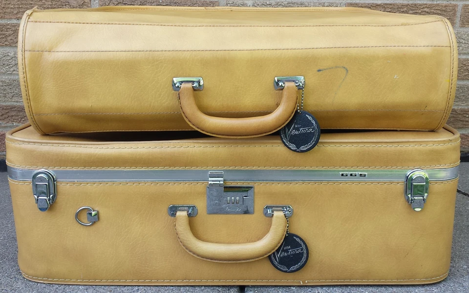 Vtg VENTURA Suitcase & Garment Bag Mustard Tan Locking Luggage Set Tweed & Vinyl - Image 1 of 4