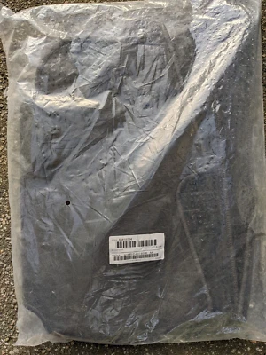 NEW Genuine CHEVY 2015-20 OEM K2 DENALI BLACK 4-PC FLOOR MAT SET 84459334 - Imagem 1 de 3