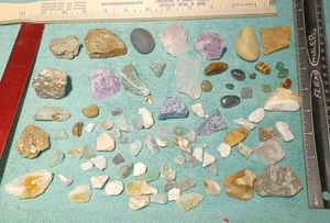 Verschiedene Berg-, Kristallsammlung, Mineralienproben - Lager Spind Fund - Bild 1 von 19