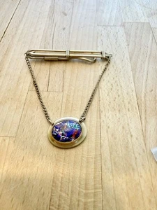 Color Changing Blue Green Red Vintage Pendant CORRECT Chain SLIDING Tie Bar Clip - Imagen 1 de 2