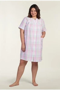 NWT Miss Elaine Seersucker House Dress Robe Sz 2X Snap Front Pockets Blue Pink - Picture 1 of 13