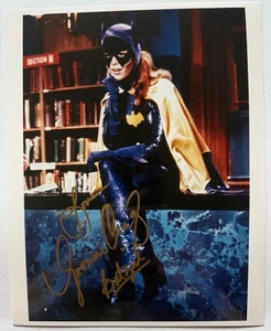 Yvonne Craig (d. 2015) Signed Autographed "Batgirl" Glossy 8x10 Photo - Picture 1 of 1